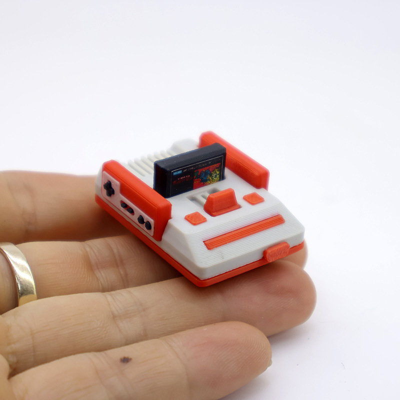 Video Gaming Accessories - Modellino di Mini Console di Gioco